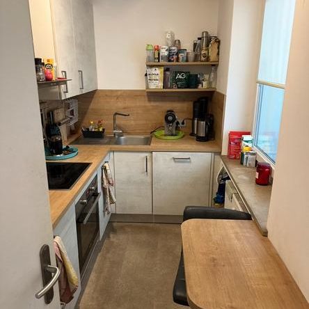 Helles, möbliertes WG-Zimmer an der Münchner Freiheit - Photo 1