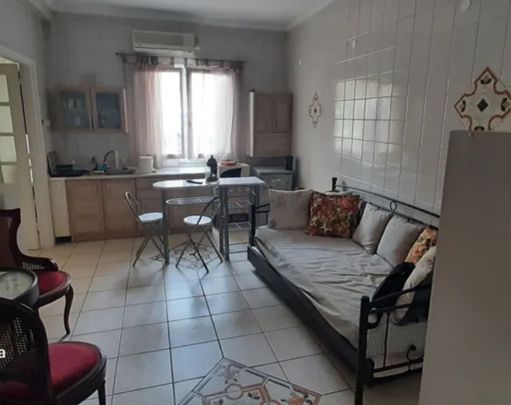 Ενοικίαση κατοικίας, 50 τ.μ., Αθήνα, 700 € - Photo 1