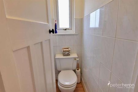 Dunmore Avenue, Seaburn, Sunderland, SR6 - Photo 5