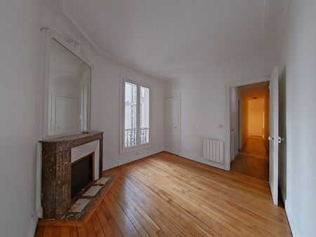 APPARTEMENT T4 A LOUER - PARIS 15EME ARRONDISSEMENT - 84 m - 2 700 € - Photo 2