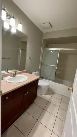 For Lease - 98 Everingham Circle Unit# Upper, Brampton, Ontario - Photo 5