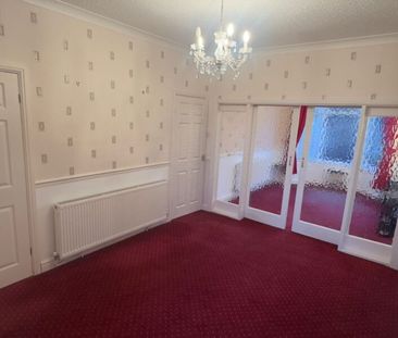 Askern Road, Toll Bar, Doncaster, DN5 0QH - Photo 3