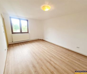 Vila impetuoasa pe 700mp teren:Spatiu versatil pentru locuin - Photo 6