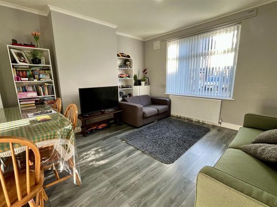 3 bedroom detached house to rent - Photo 1