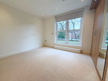 Dundreggan Gardens, Didsbury, Manchester, M20 2EL - Photo 5