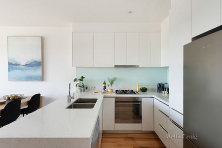 202/85 Hutton Street, Thornbury - Photo 3