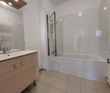 Location appartement 4 pièces - 74m² à Louviers (27400) - Photo 3