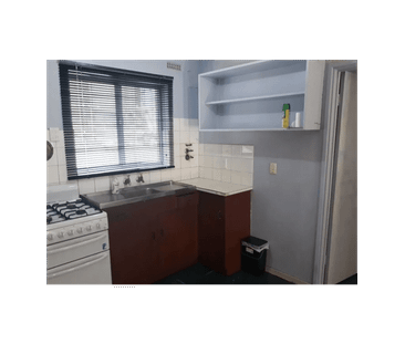 2/14 King George Street, Victoria Park, WA 6100 - Photo 4 | Rentumo