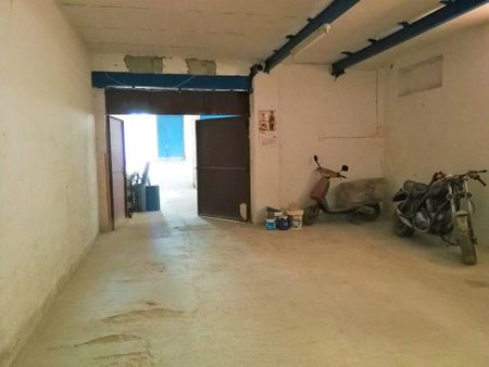 Barcelona Capital, Catalonia 08035 - Photo 3