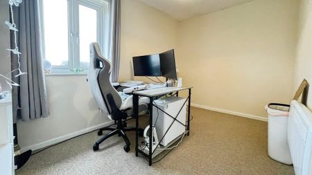 2 bedroom terraced house to rent - Photo 3