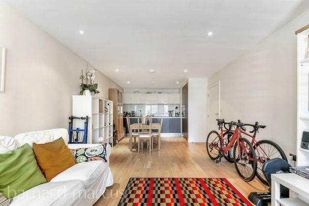 Pump House Crescent - Photo 1