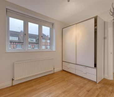 2 bedroom end of terrace house to rent - Photo 5