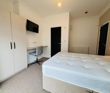 1 bedroom house of multiple occupation to rent - Photo 6