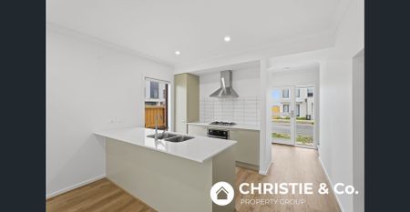 Brand New 3 Bedroom Home Available Now!! - Photo 5
