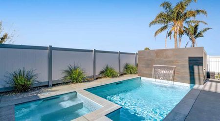 Exquisite Coastal Living Awaits - Photo 4