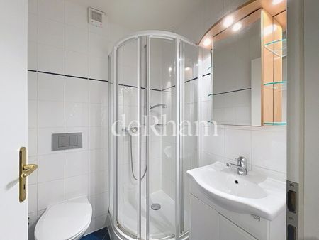 Charming 4.5-room duplex apartment with garden! - Photo 4