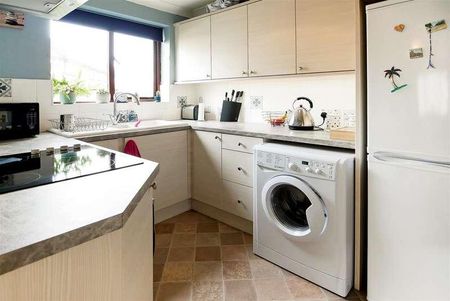 Mead Lane, Bognor Regis, PO21 - Photo 5