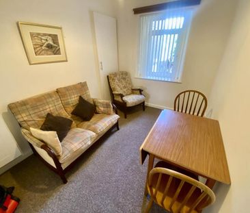 3 bedroom house to rent - Photo 2