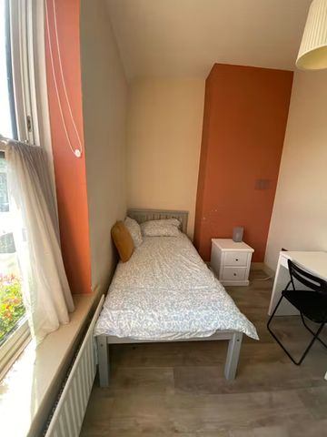 Royal Canal Terrace, Dublin - Photo 3