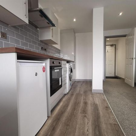 1 bedroom apartment to rent - Photo 3