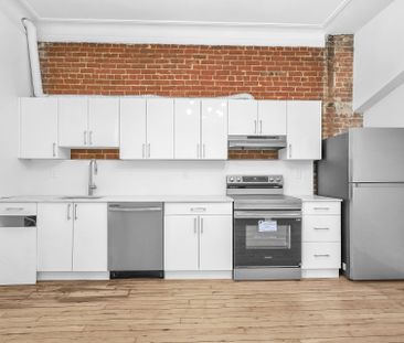 1804 Rue Notre-Dame O. - Photo 4