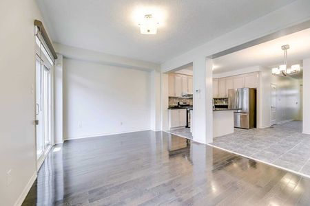 For Lease - 2278 Stone Glen Crescent, Oakville, Ontario - Photo 4