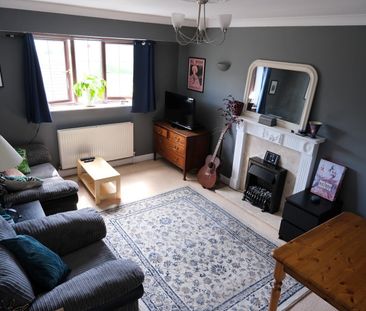 2 Bed Flat, Loxley, S6 - Photo 1