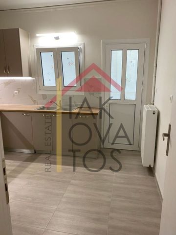 Διαμέρισμα για ενοικίαση Νέα Ελβετία (Βύρωνας) - Photo 3