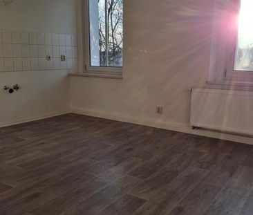 Single-Glück über den Dächern: Dein moderner Logenplatz in City-Nähe! - Foto 2