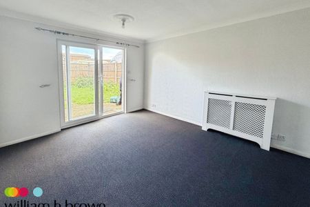 Water Lane, Purfleet - Photo 5