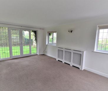 4 bedroom detached house to rent - Photo 5