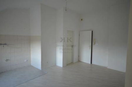 Schnuckelige helle und renovierte 2-Raumwohnung in einem netten und gepflegten Haus. - Photo 2