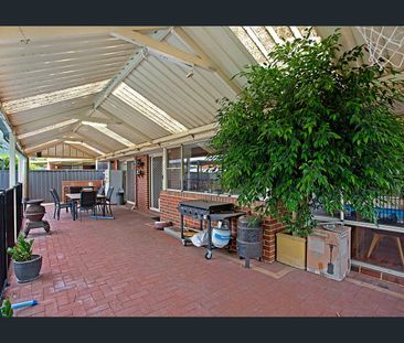 Large home with POOL Sun 23rd 11.30 - Photo 4