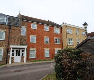 Clarendon Court, 128-132 Clarence Road, Windsor,SL4 - Photo 6