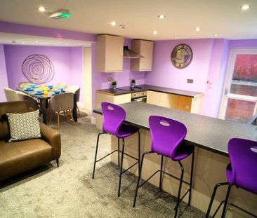 1 bedroom in a house share to rent - Photo 5