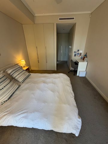 Bondi Junction - Photo 2