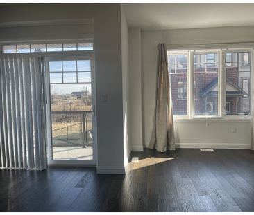 For Lease - 1169 Garner Road Unit# 31, Hamilton, Ontario - Photo 5