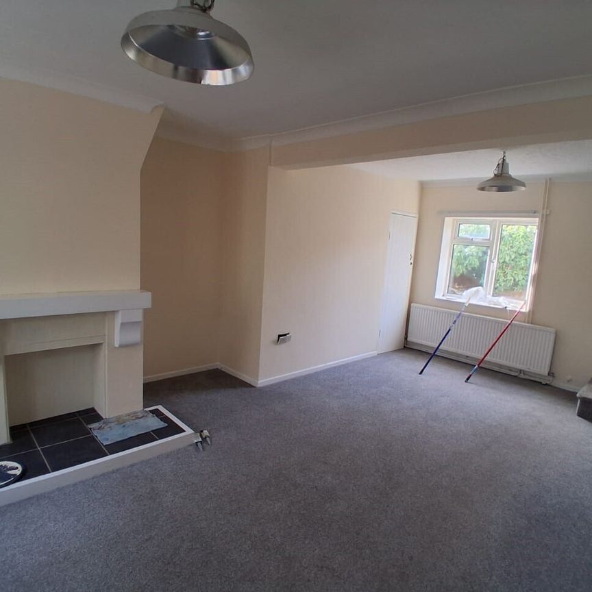 Dereham Road, Dereham, Scarning - Photo 1