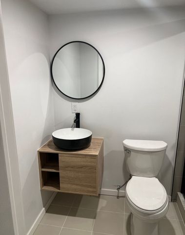 For Lease - 202 Glenada Court Unit# Basemen, Richmond Hill, Ontario - Photo 4