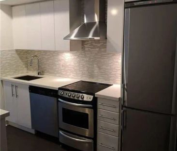 58 Orchard View Boulevard #1205 - Photo 4