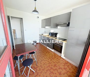 Location Appartement 3 pièces 73m² NANTERRE 92000 - Photo 5