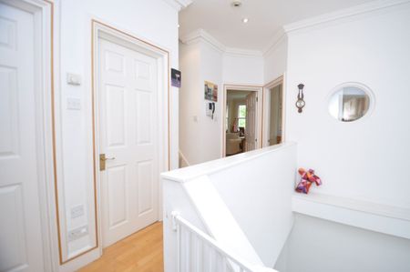 3 Bed Flat, Fellows Road, NW3 - Photo 5