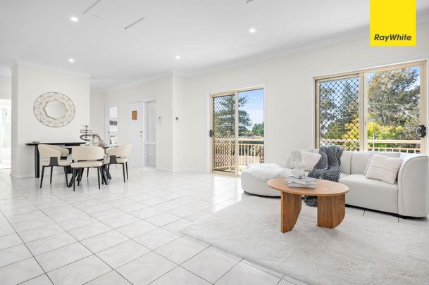 Comfortable and Convenient Family Home - Photo 1