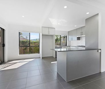 Perfect Upper Coomera Family Home - Photo 4