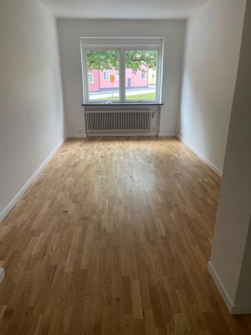 Rönnebergsgatan 18, Öster - Photo 3