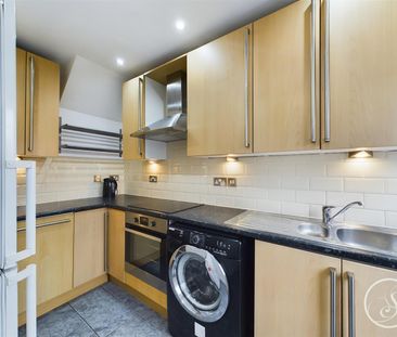 Nettleton Court, Whitkirk, Leeds - Photo 6