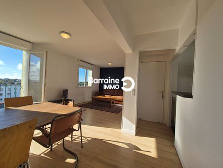 Location appartement à Lorient, 3 pièces 57.68m² - Photo 2