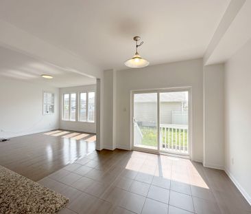 For Lease - 193 BALIKUN Heights, Kanata, Ontario - Photo 2