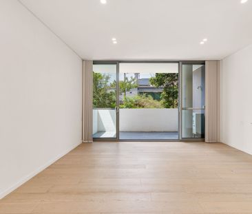 Lifestyle Living Steps from King Street - Photo 2