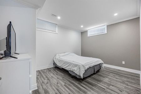 For Lease - 33 St Andrews Boulevard - Lower Unit N/A, Toronto, Ontario - Photo 5